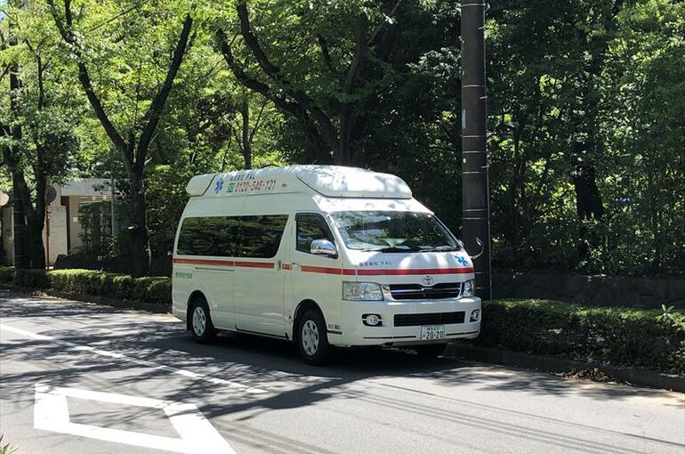 民間救急車