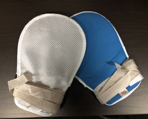 4067B8AF-4C39-484B-8992-4FEC8E281B9D