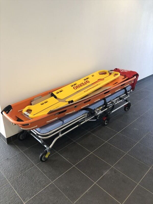 スクープストレッチャー